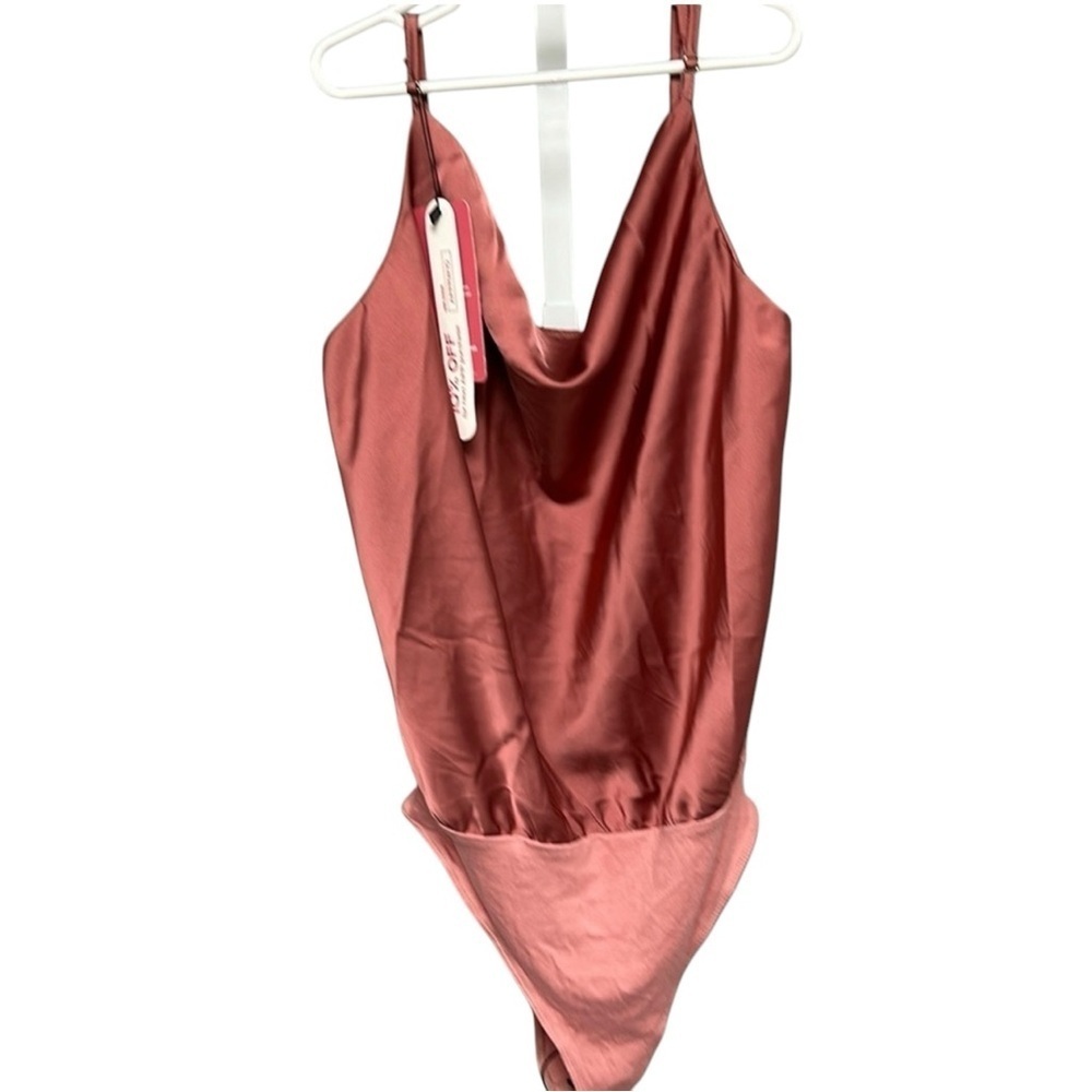 ROMWE - NWT - Body Suit